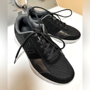 Vionic Aviate Supportive Sneakers Trainers